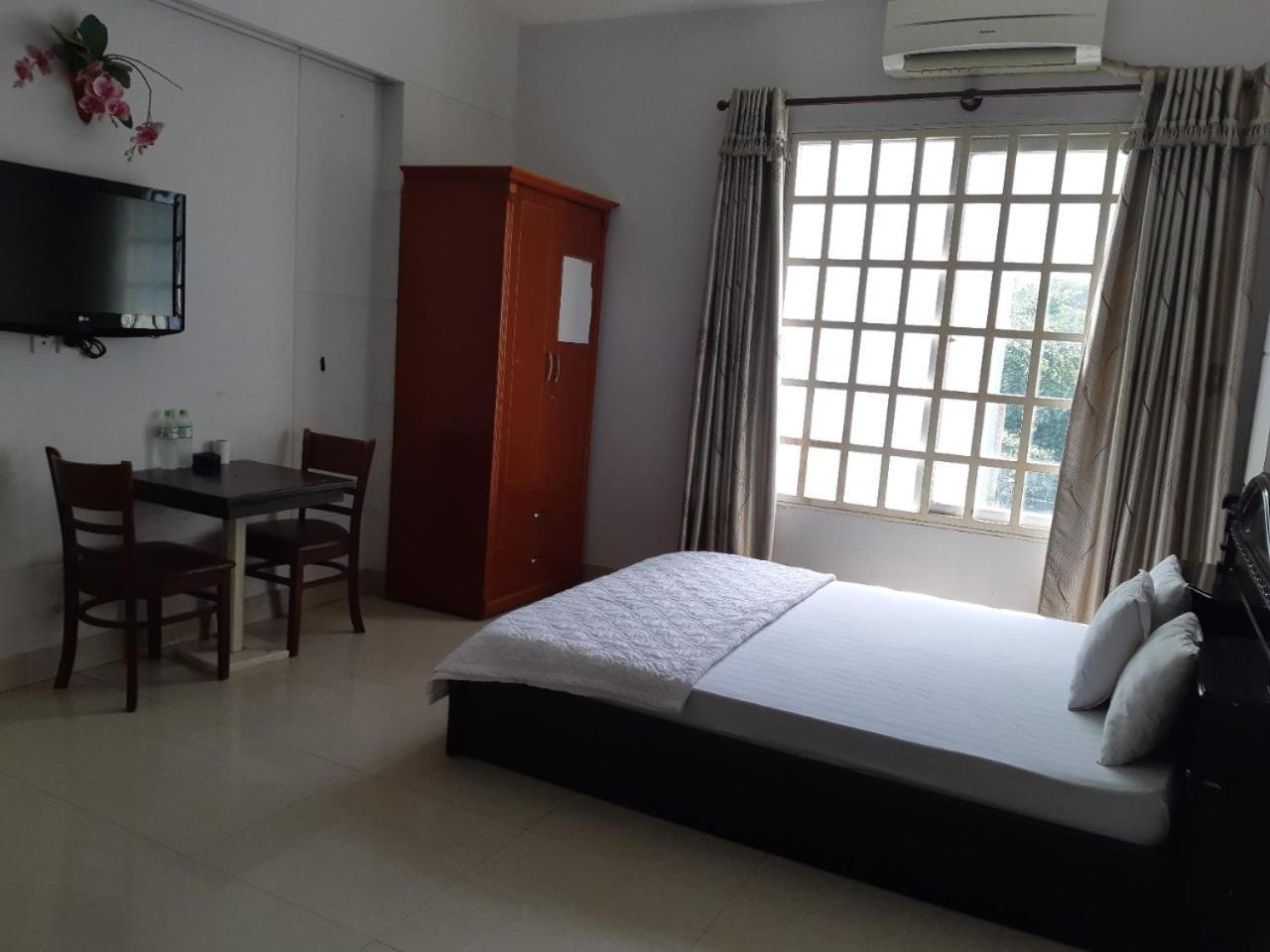 Hotel Tay Bac Ho Chi Minh-staden Exteriör bild