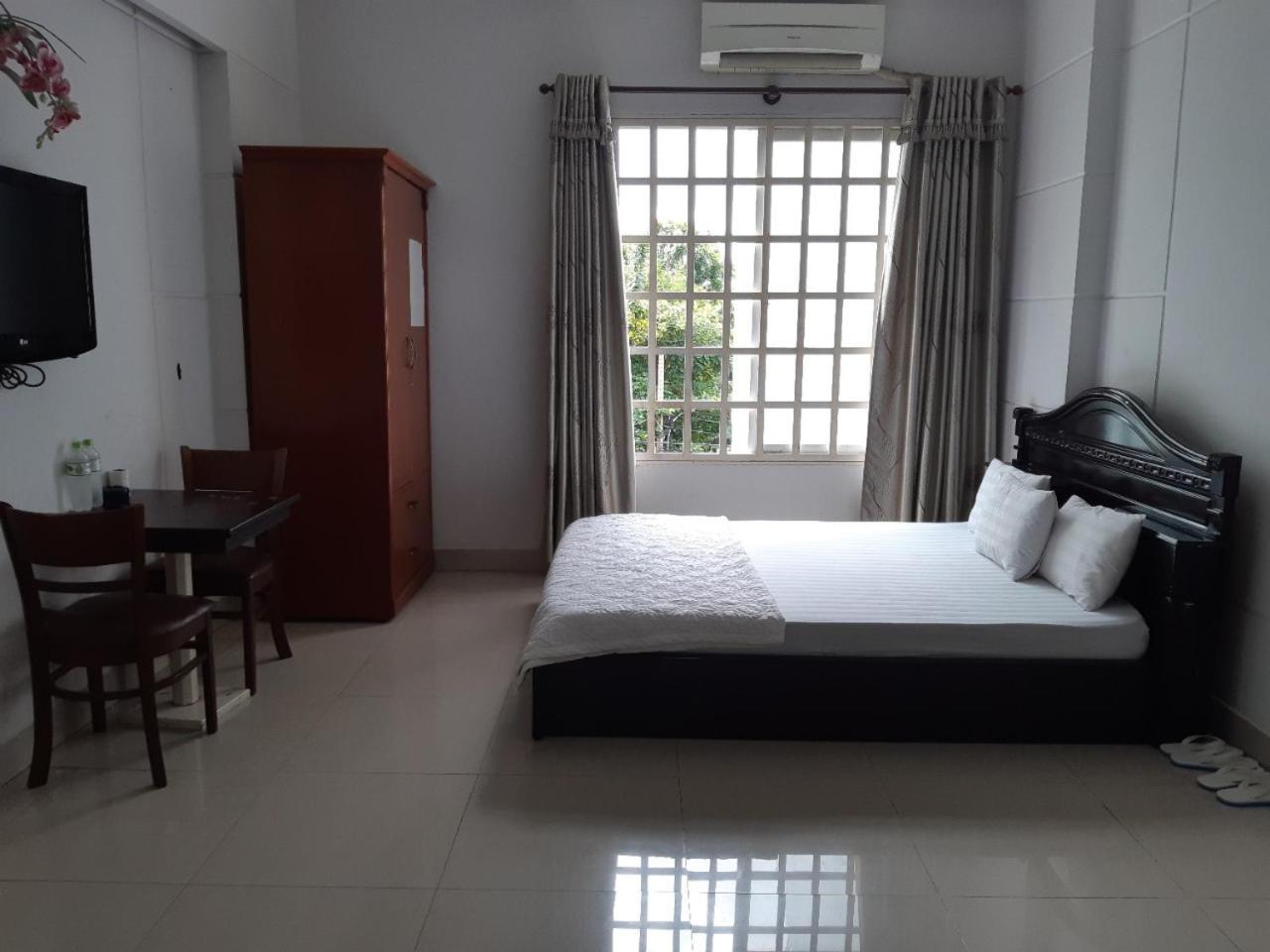 Hotel Tay Bac Ho Chi Minh-staden Exteriör bild